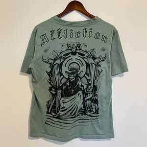 Affliction Ozzy Osborne Men's Sage Graphic Tee
Size Large